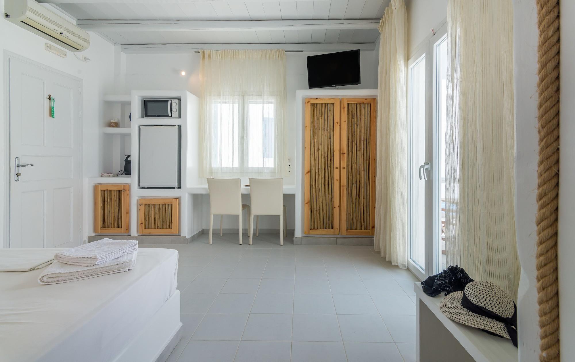 Niki Savvas Studio & Suites 阿波罗尼亚 外观 照片